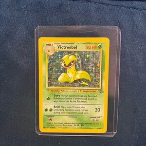 Victreebel pokemon card